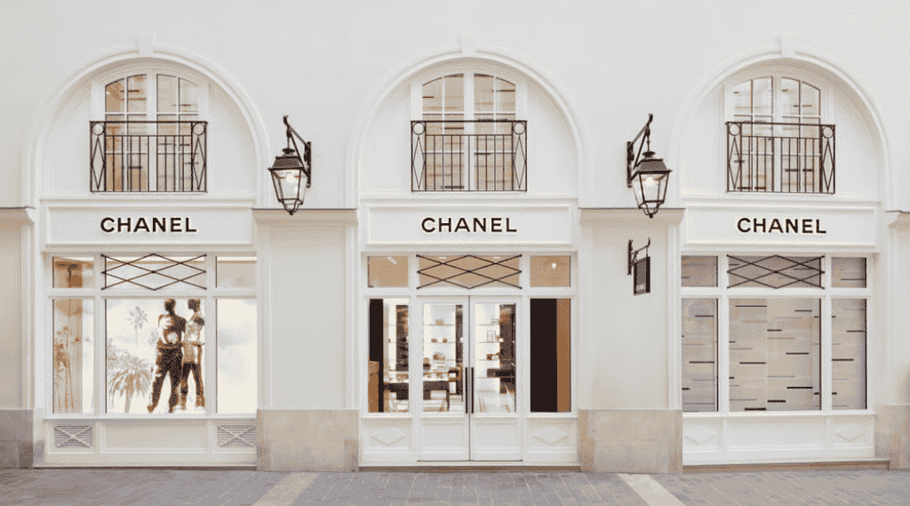 Chanel acquiert un immeuble pour 118 millions d’euros à Paris, rue Cambon.