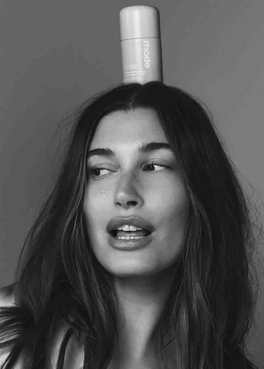 Hailey Bieber vend Rhode Hailey Bieber vend Rhode